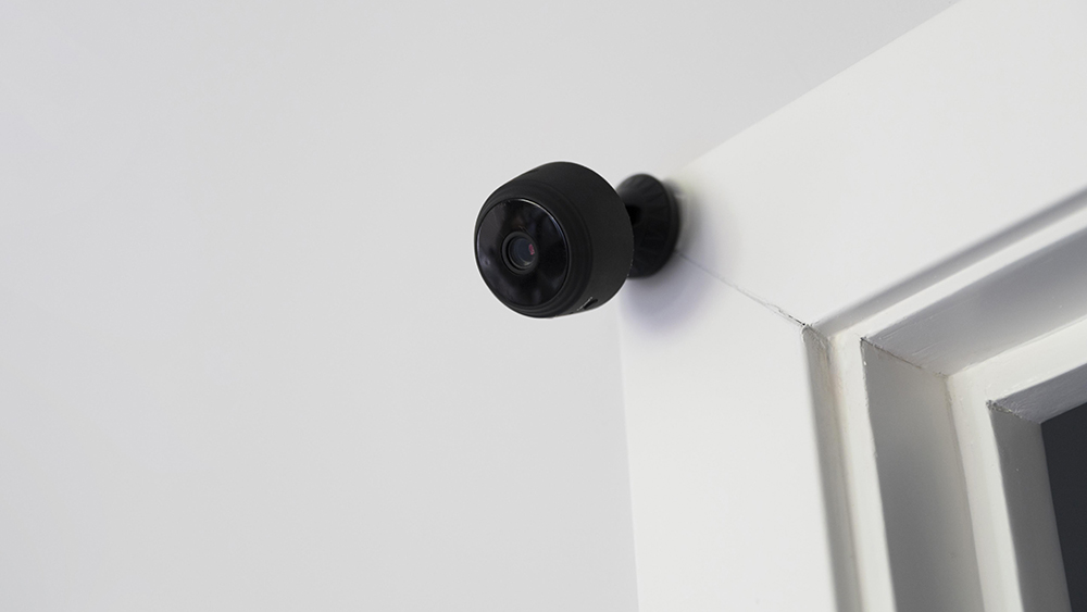 house-automation-with-security-camera